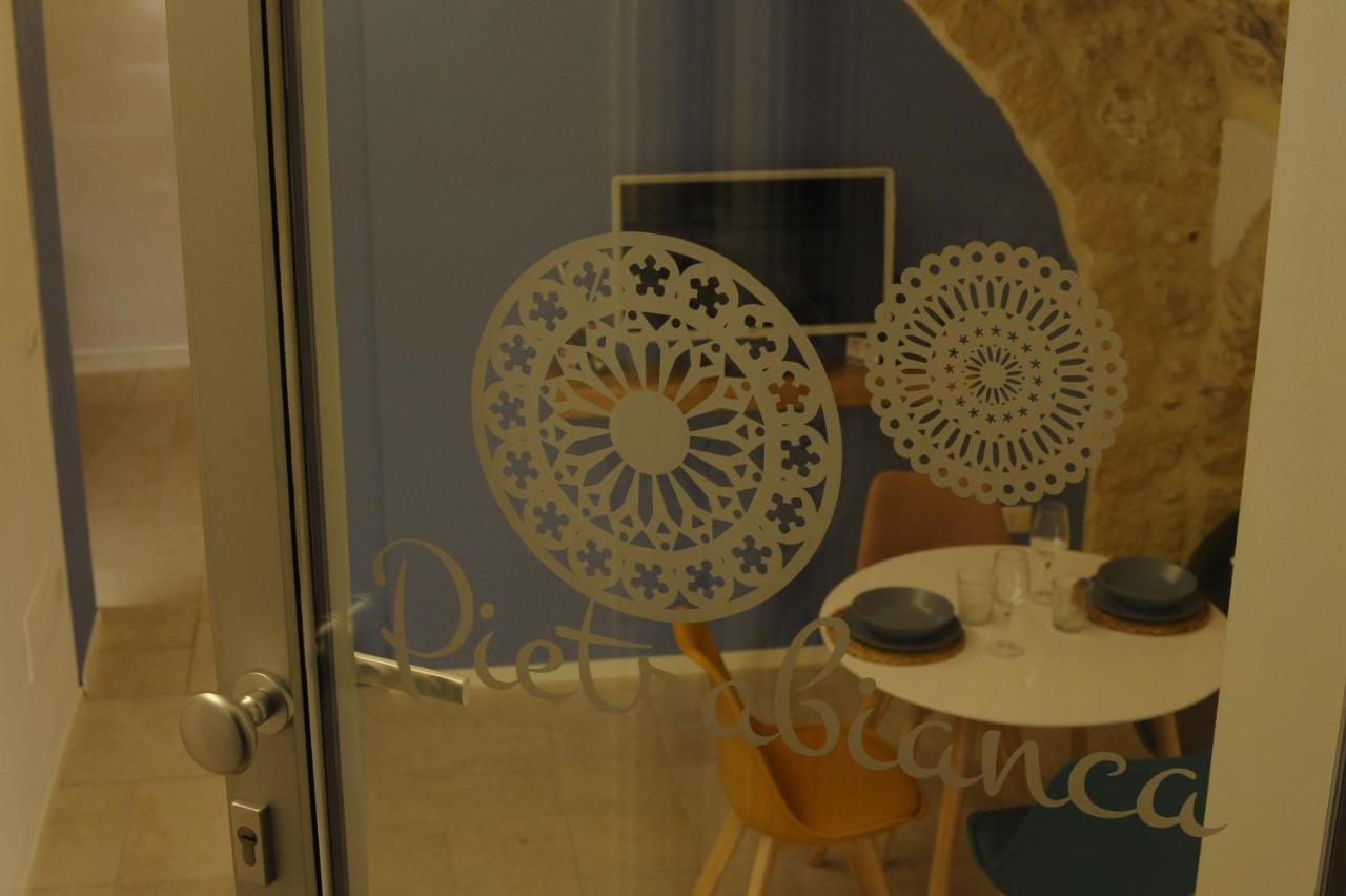 מנפרדוניה Pietrabianca Santa Maria Apartments מראה חיצוני תמונה