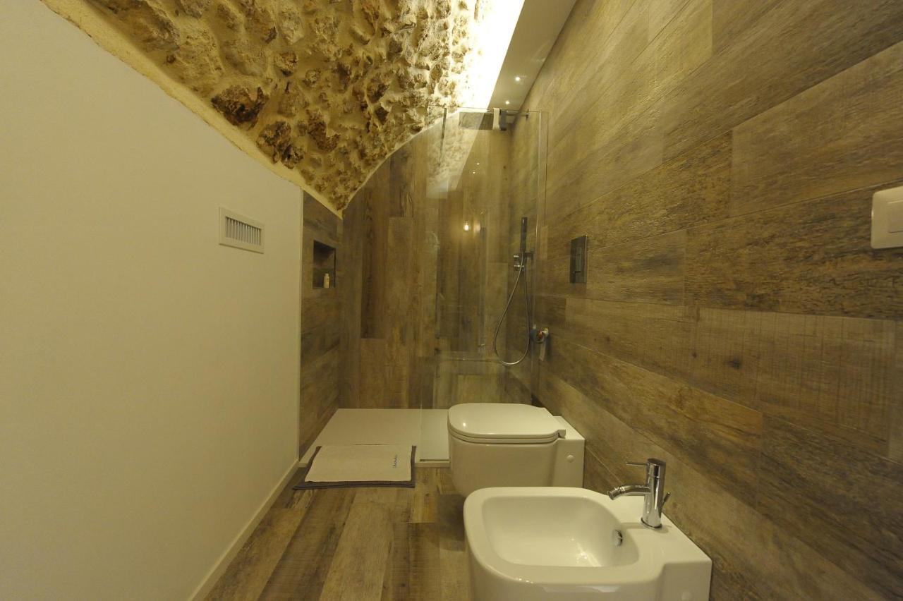 מנפרדוניה Pietrabianca Santa Maria Apartments מראה חיצוני תמונה