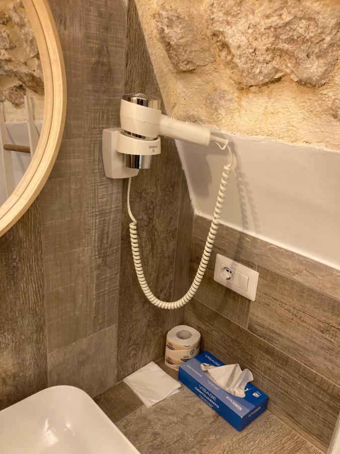 מנפרדוניה Pietrabianca Santa Maria Apartments מראה חיצוני תמונה