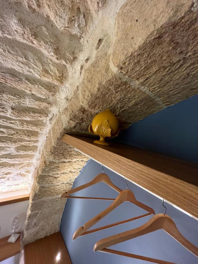 מנפרדוניה Pietrabianca Santa Maria Apartments מראה חיצוני תמונה